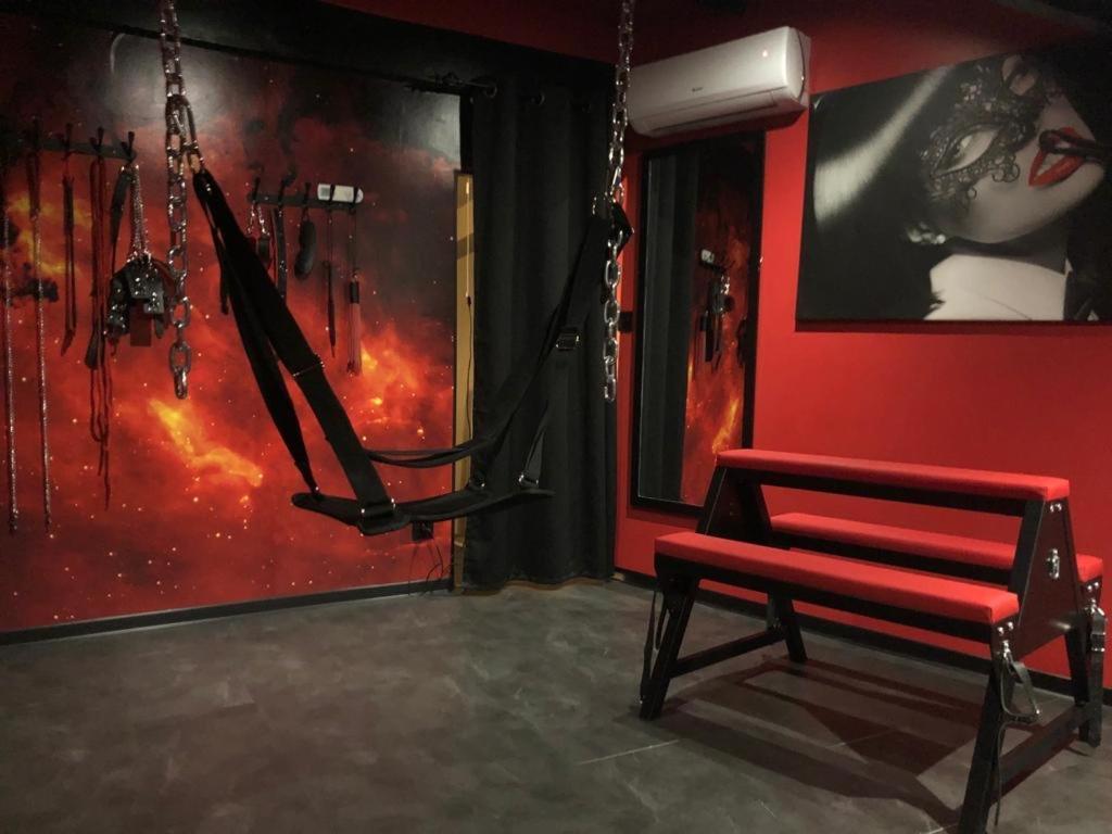 Love Room La Parenthese Carnoules Exterior foto